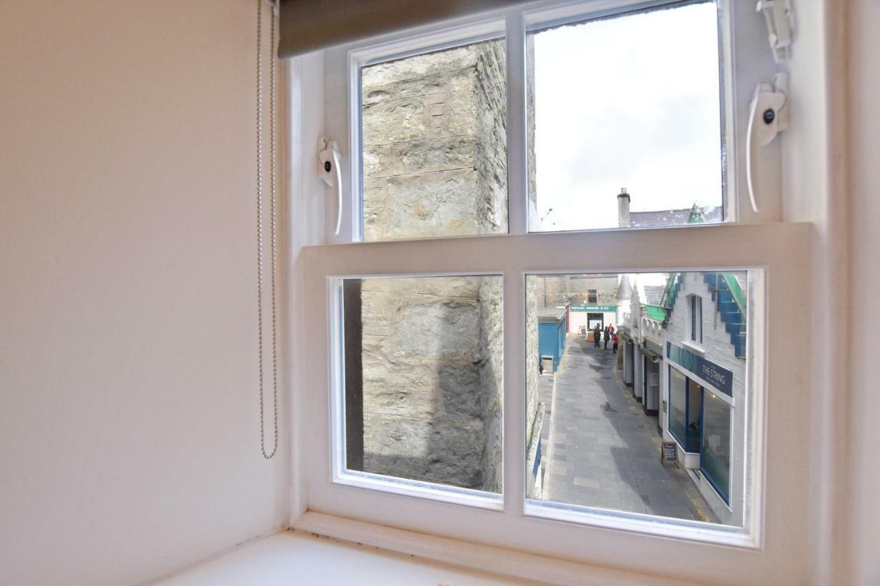 Modern Commercial Street Maisonette Lerwick Exterior photo